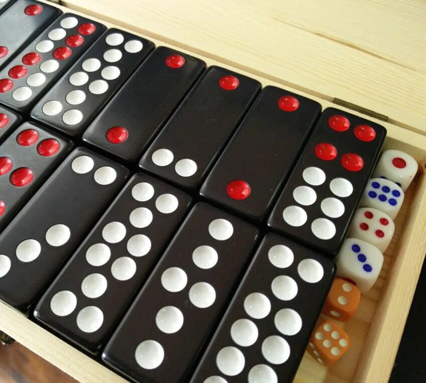 Китайское домино маджонг. Китай домино игра. Китайский дом. Названия китайского домино. Китайское домино.