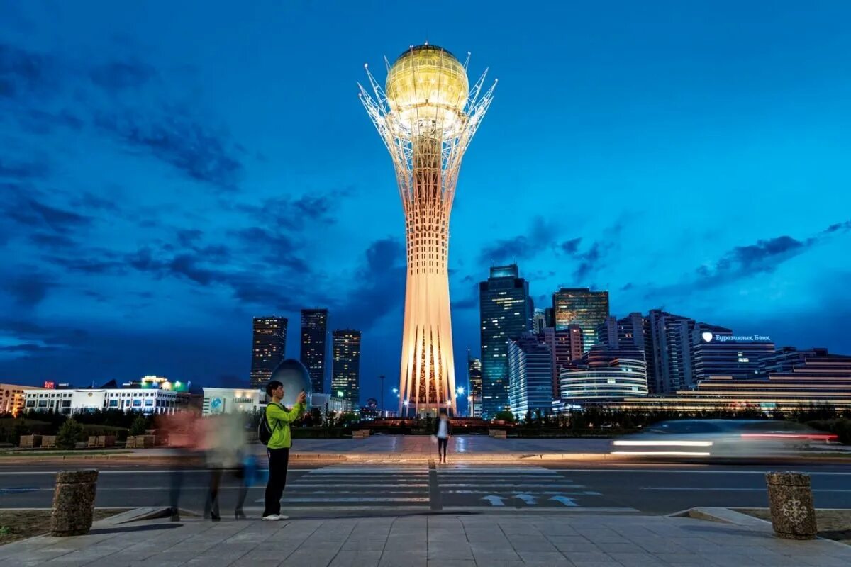 Байтерек Астана. Казахстан башня Байтерек. Казакистан пойтахти. Вид с Байтерека Астана.