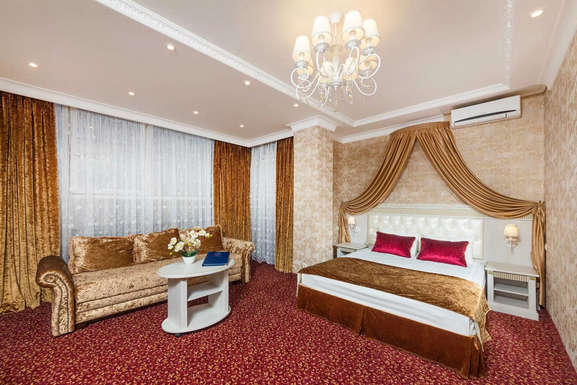 Мучной переулок отель богема. Отель богема. Vali отель спб. Отель богема санкт-петербург. Гостиница богема в анапе.