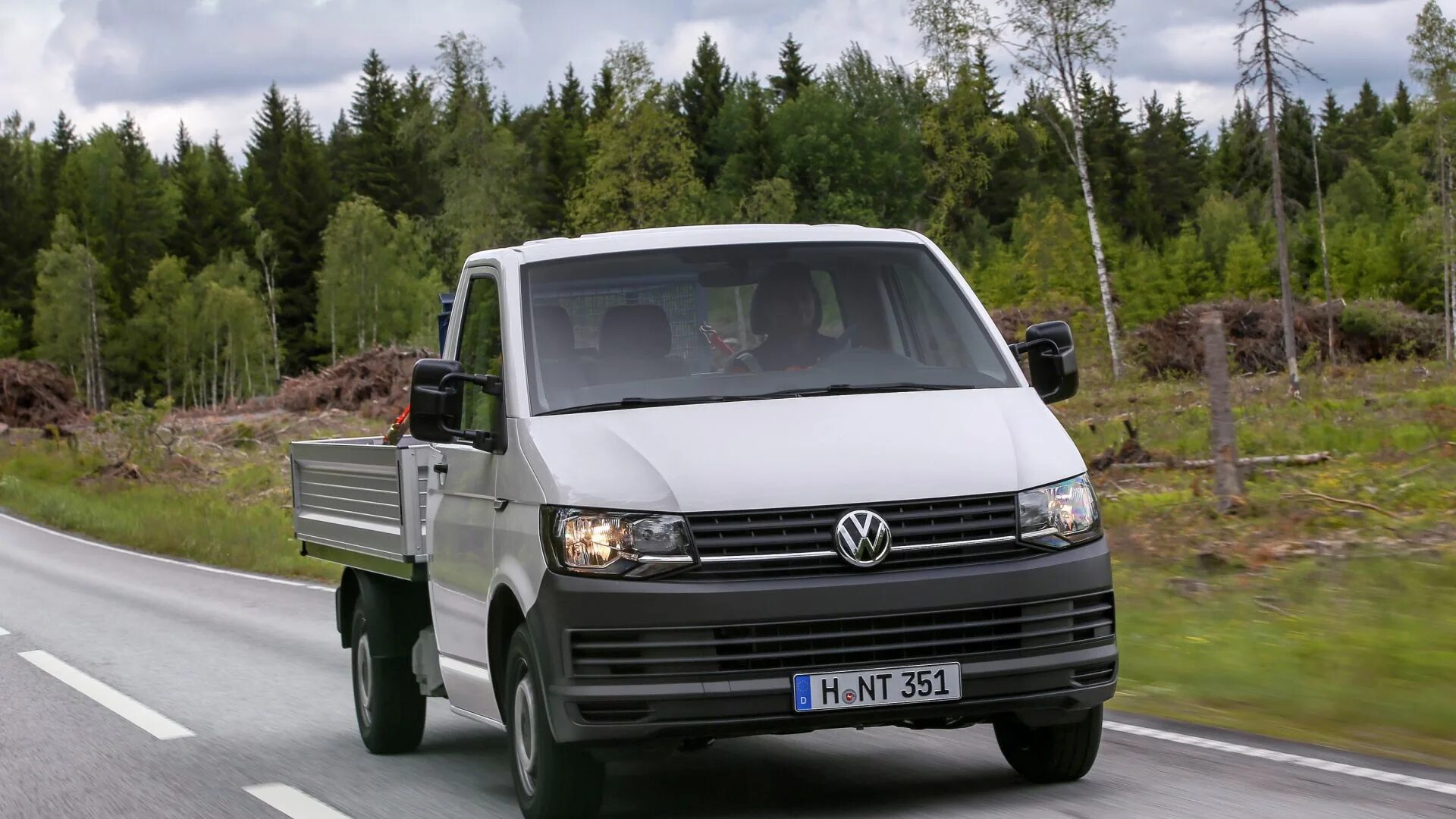 Фольксваген т4 москва. VW Transporter t6. Volkswagen Transporter t6 пикап. Фольксваген Транспортер т8. Фольксваген Транспортер т6 бортовой.