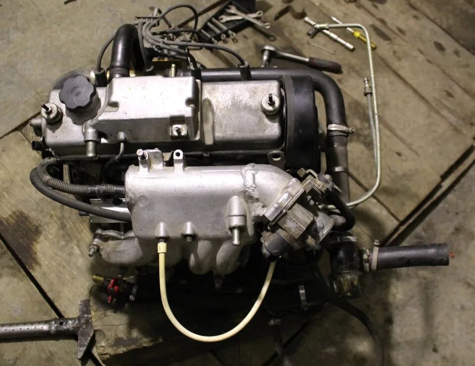 Двигатель ВАЗ 2111 8 клапанов инжектор. Двигатель ВАЗ 2111 8 клапанов. Мотор ВАЗ 2111 1.5 инжектор. Двигатель 2111 1.5 8 клапанов инжектор. Купить инжекторный мотор