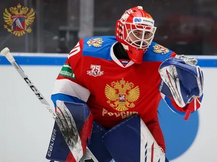 Вратарь сборной хоккей