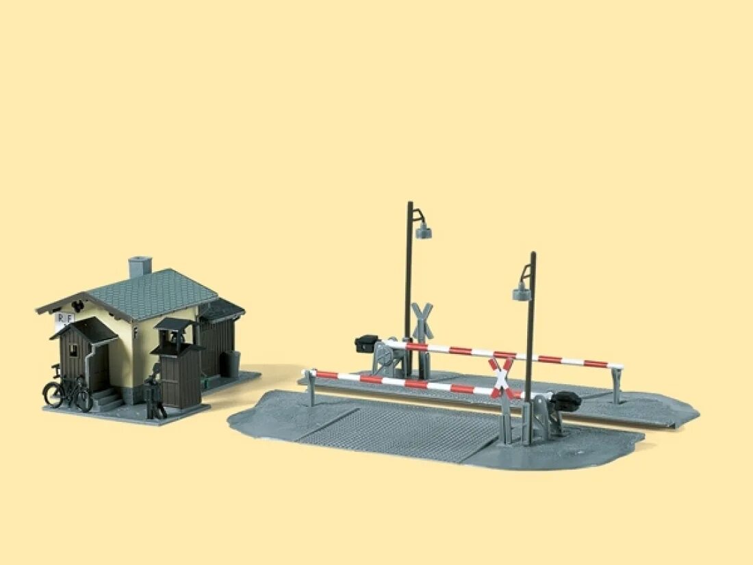 Люди несут коробки и вещи переезд. Переезд в частный дом. Разгрузка для грузчиков. Разгрузка для грузчиков. Коттеджный домашний переезд.