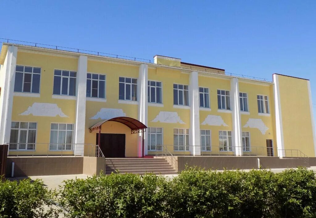 темрюк муниципальное. площадь темрюкского городского поселения. краснодарский край тюмрюк. темрюк муниципальное. темрюкская администрация.