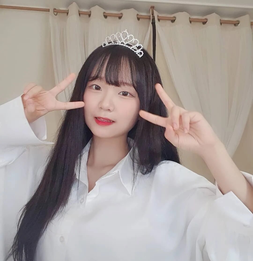 Korean iu deepfake. Korean iu deepfake. Heejin deepfake. эмелевская deepfake. Iu fake.