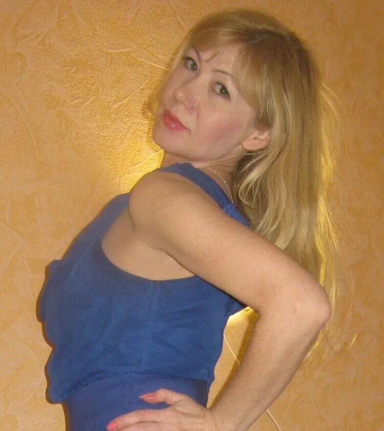 Березники женская. Березники женская. Женщина березники вк. Арихистратинова воронеж людмила. Березники женская.