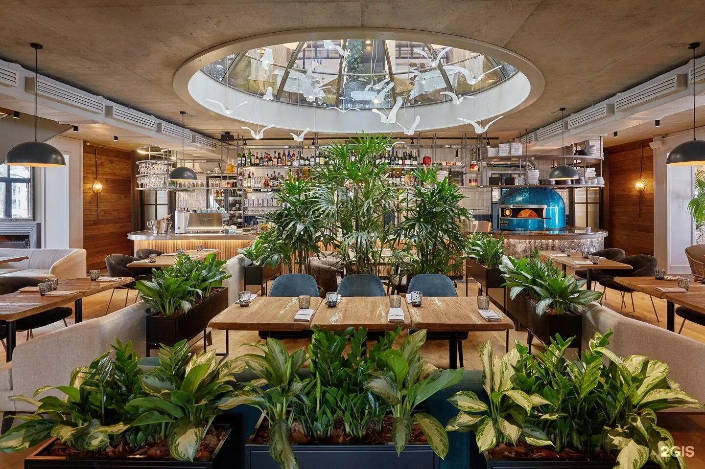 Ресторан ривьера москва проспект 60-летия октября. Ресторан ривьера москва проспект 60-летия. Ресторан ривьера москва проспект 60-летия. Ресторан черноморская ривьера 60 лет октября. Ресторан ривьера проспект 60-летия.