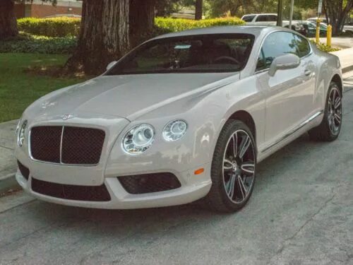 Бентли грей. Bentley Continental 4 Door. Бентли 2х дверная. Бентли 2 дверная. Bentley Continental gt Nardo Grey.