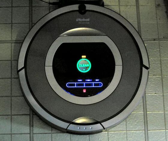 Робот пылесос который разговаривает с алисой. Irobot roomba 780 лицевая панель. пылесос irobot aq7280. irobot roomba красный. irobot алиса.