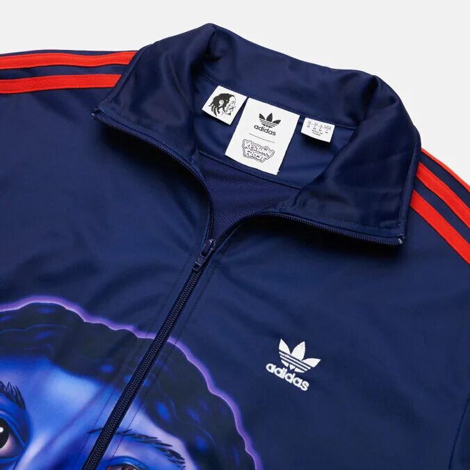 Размер олимпийки. Adidas Originals x Kerwin Frost. Adidas Originals синие. Олимпийка мужская адидас ориджинал голубая. Олимпийка адидас оригинал синяя.