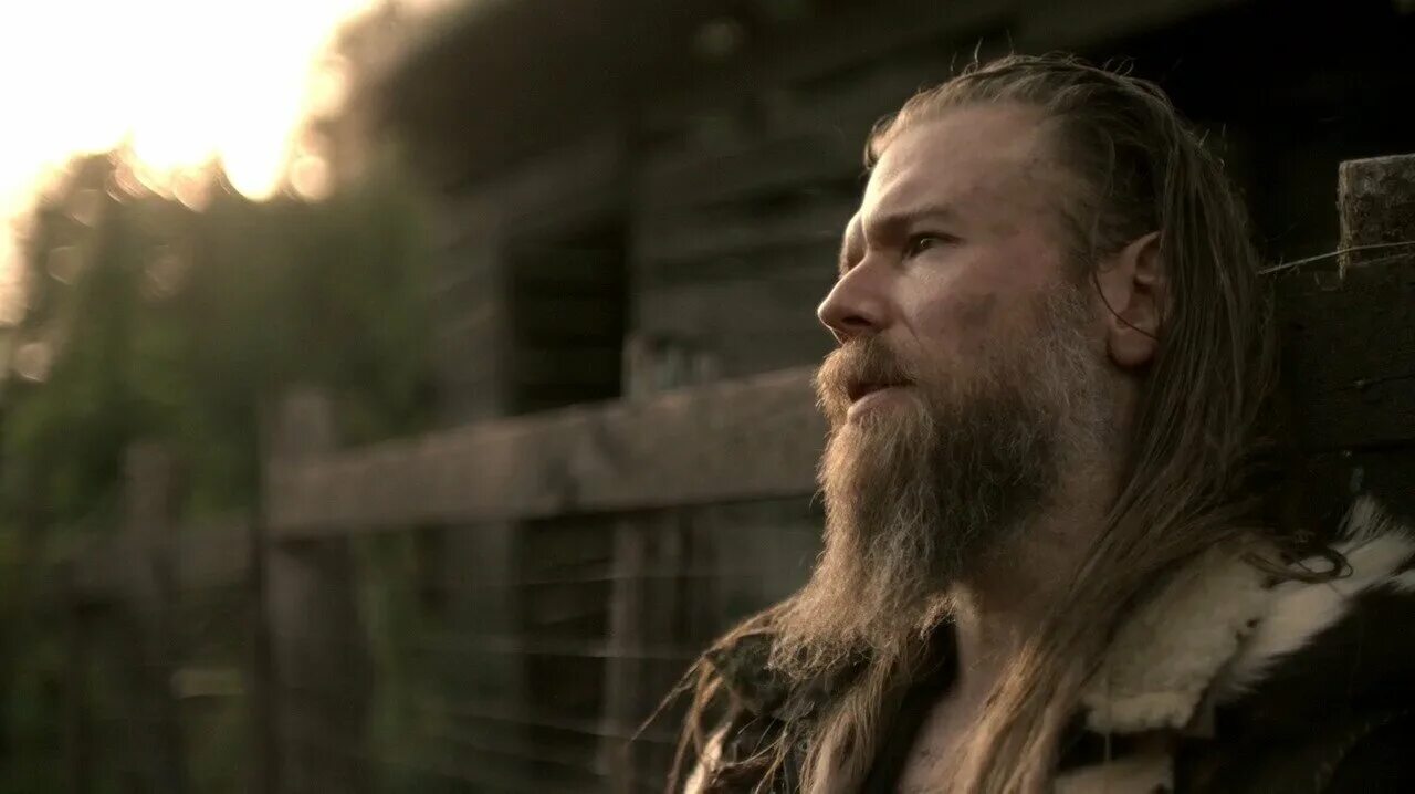 Изгой сериал 2016. Сериал изгои 2010. Изгои дата выхода. Outsiders (2016) сериал. Сериал изгой райан херст.