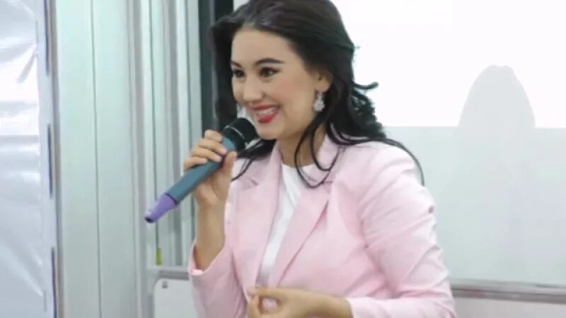 Дилноза кубаева оиласи хакида. Дилноз биография. Дилноз биография. Dilnoza kubayeva biografiyasi. Дилноза кубаева 2021.