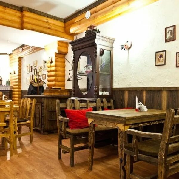 Трактир 10. Сласти казань ресторан. Кафе 10 муза. Трактир 10. Ярославская область кафе под старину.