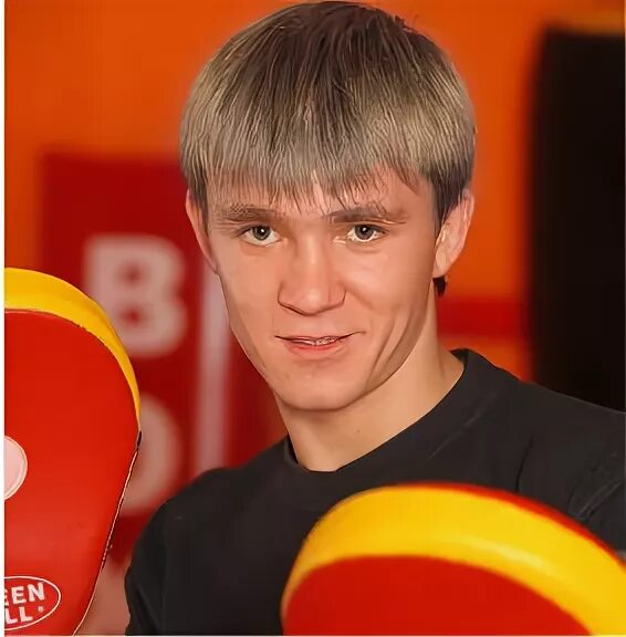 Тренер бокс пермь. Кикбоксинг пермь. Тренер по боксу во владимире. Лига любителей бокса пермь. Тренер бокс пермь.