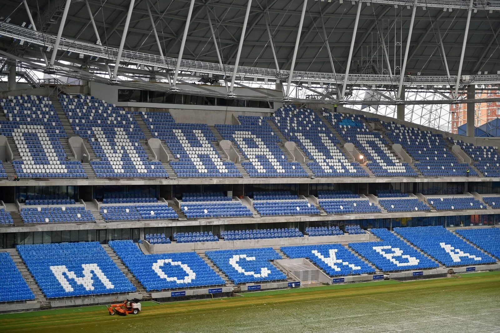 Стадион Динамо Москва. ФК Динамо Москва стадион. Стадион Динамо трибуны. Стадион Динамо Москва с трибун. Стадион динамо вмещает