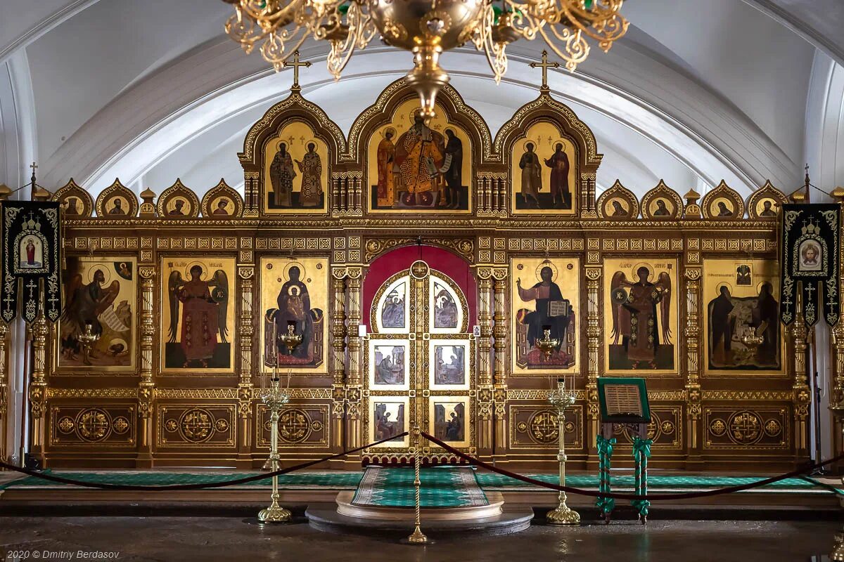 Иконостас спасо преображенского собора. Валаамский спасо-преображенский монастырь. валаам свято преображенский собор. валаам преображенский собор иконостас. спасо-преображенский собор валаам монастырь.