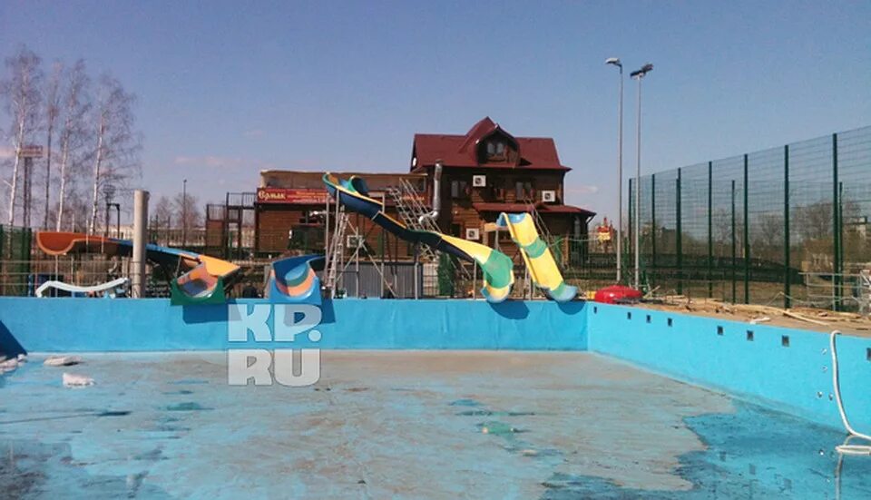 Аквапарк карибы нижний новгород. Сормовский парк нижний новгород бассейн. Аквапарк сормово нижний. Сормовский парк аквапарк карибы. Карибы нижний новгород сормовский парк.
