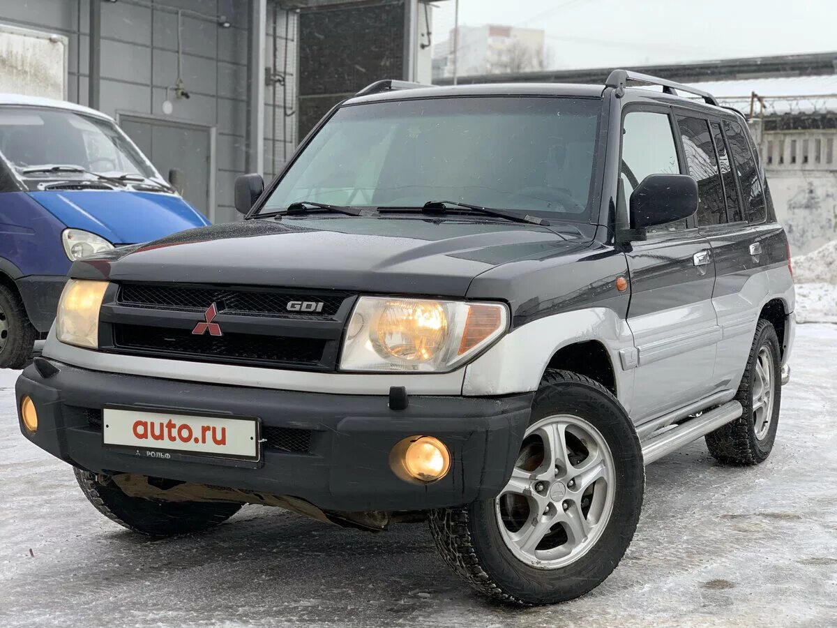 Митсубиси паджеро пинин купить. Митсубиси Паджеро Пинин 2005. Mitsubishi Pajero Pinin 2005. Митсубиси Паджеро Пинин 5 дверный. Паджеро Пинин 2.0.