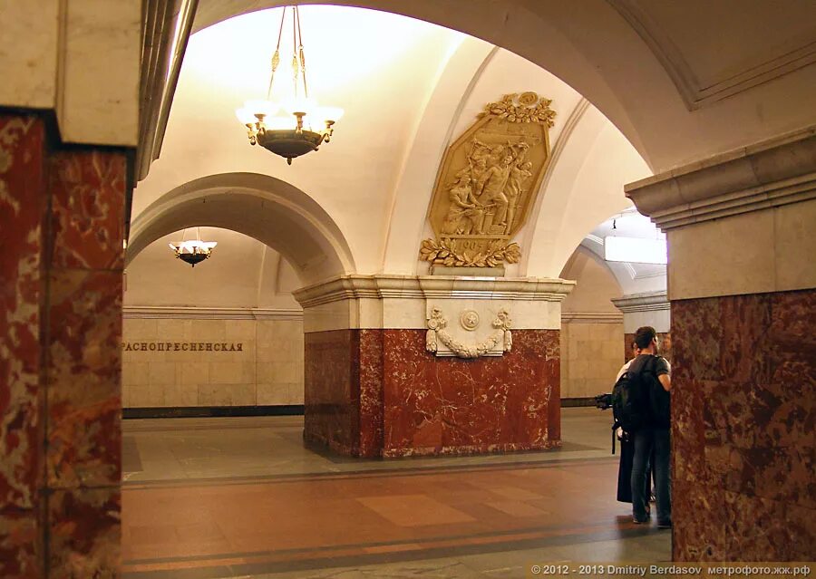 метро маяковская москва сверху. станция комсомольская кольцевая москва. метро маяковская комсомольская. станция павелецкая москва. комсомольская сокольническая кольцевая.