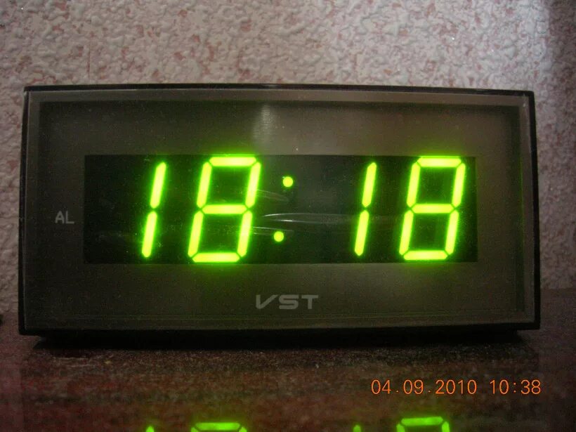 Ремонт настольных электронных часов. Электронные часы vst 741. 11 118809. Часы vst 101. 02.
