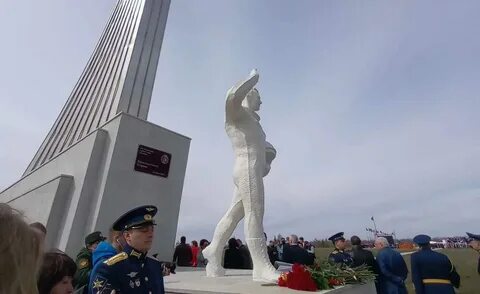 Время приземления гагарина