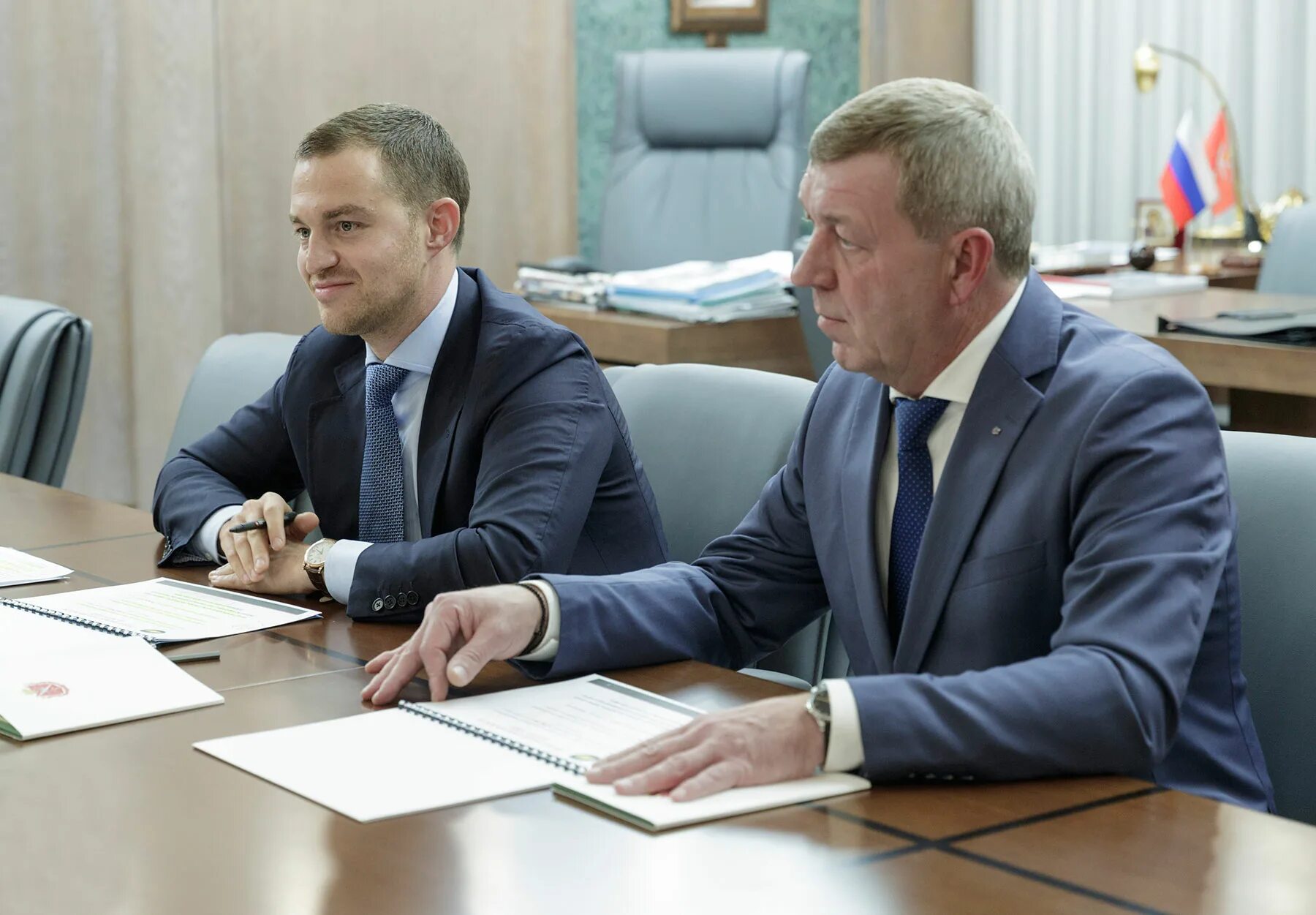 Марафон групп. Александр винокуров тула. Марафон групп винокуров. Марафон групп. Александр винокуров марафон групп.