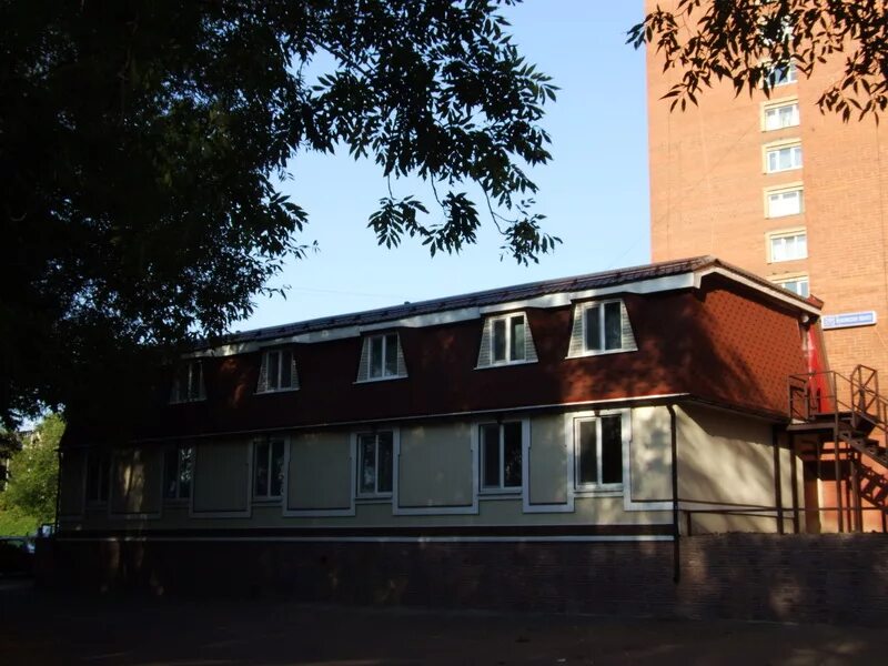 Гостиница в лобне калинина 8. Гостиница город лобня. Отель грин лобня. Букинское шоссе 31 лобня. Гостиница incity лобня.