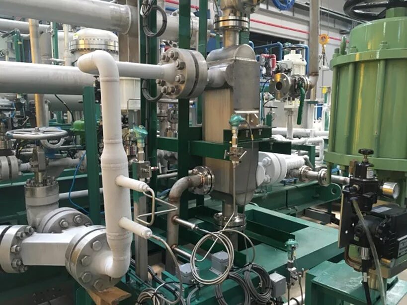 Ln use. Gas Supply System. Кран шаровой Kobe Steel, Ltd Япония 1000 мм с приводом Biffi, Италия. LNG vaporizing System on Boarof Gas Type Vessels. LNG Vaporizer.