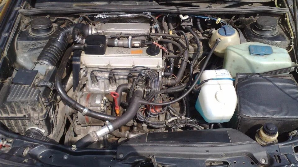 8. 8 пассат б3. пассат б3 двигатель abs. двигатель фольксваген пассат б3. 8 моновпрыск.