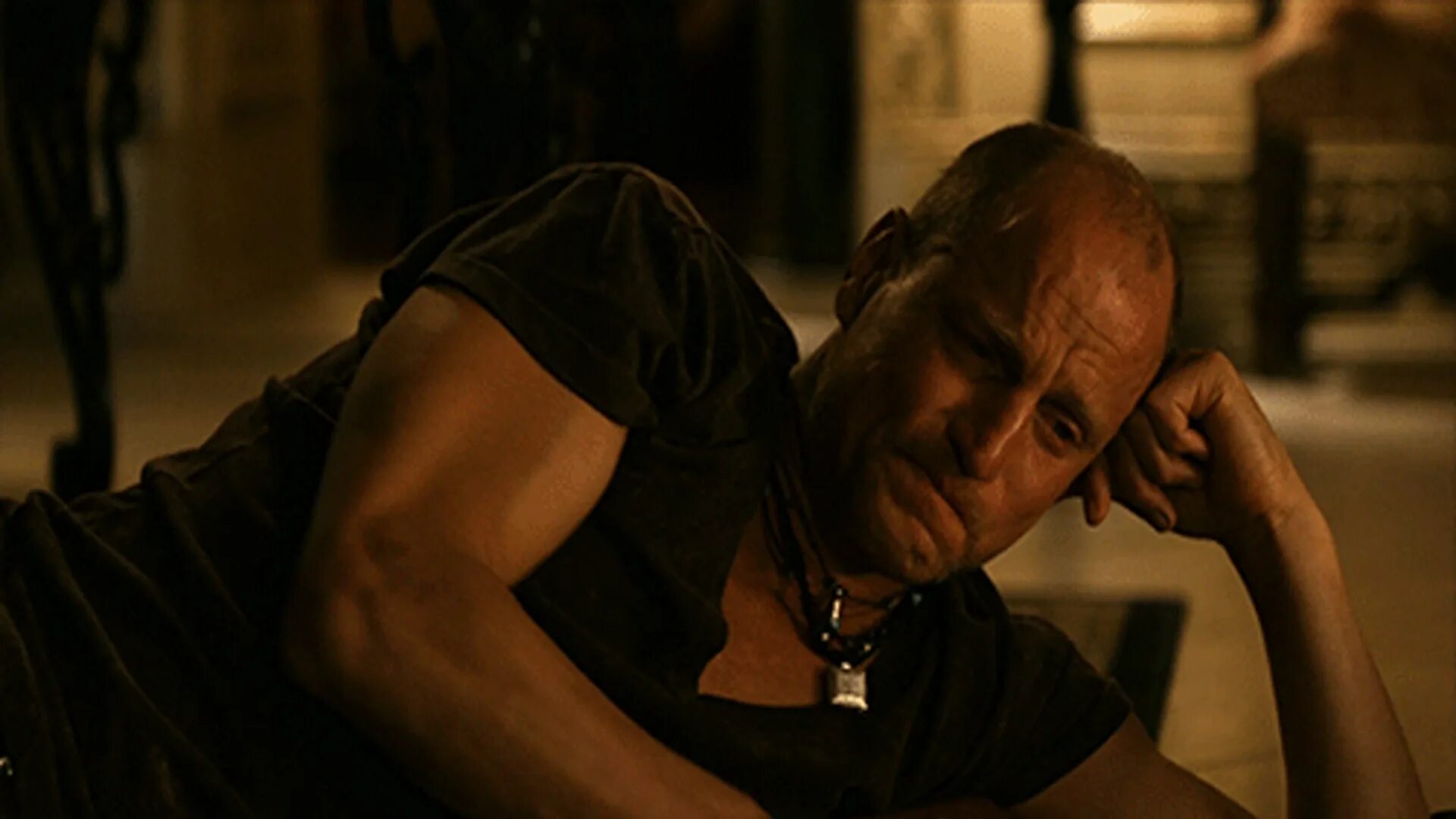 Страсть душит. Плохие слова. Кофе для поднятия настроения. Синоним к слову добрый человек. Ежик я сильный но легкий.