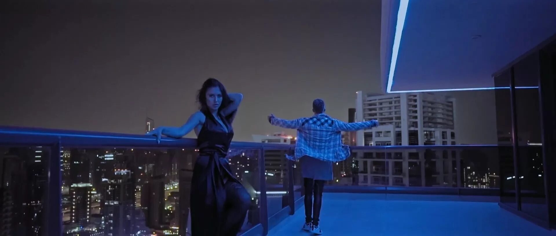 Включи потрачу. Включи потрачу. Включи потрачу. Машина из клипа егора крида. Машина из клипа егора крида.