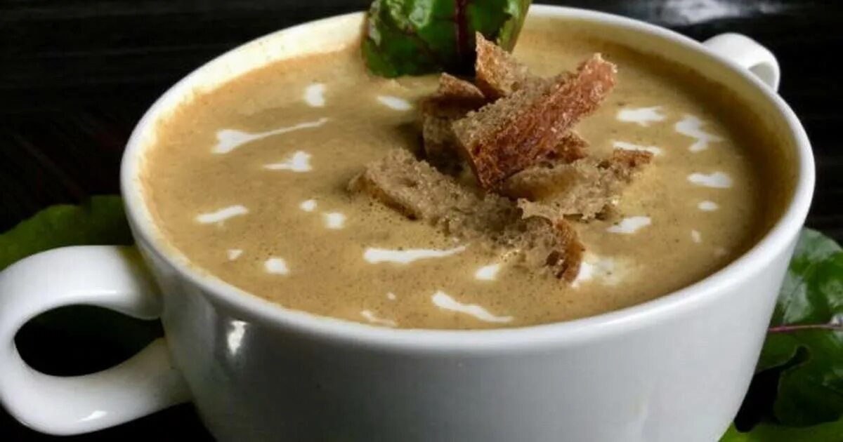 Печеночное пюре. Суп-пюре «царская охота». Печёночный суп пюре. Суп с печенкой куриной. Гречневый суп пюре.