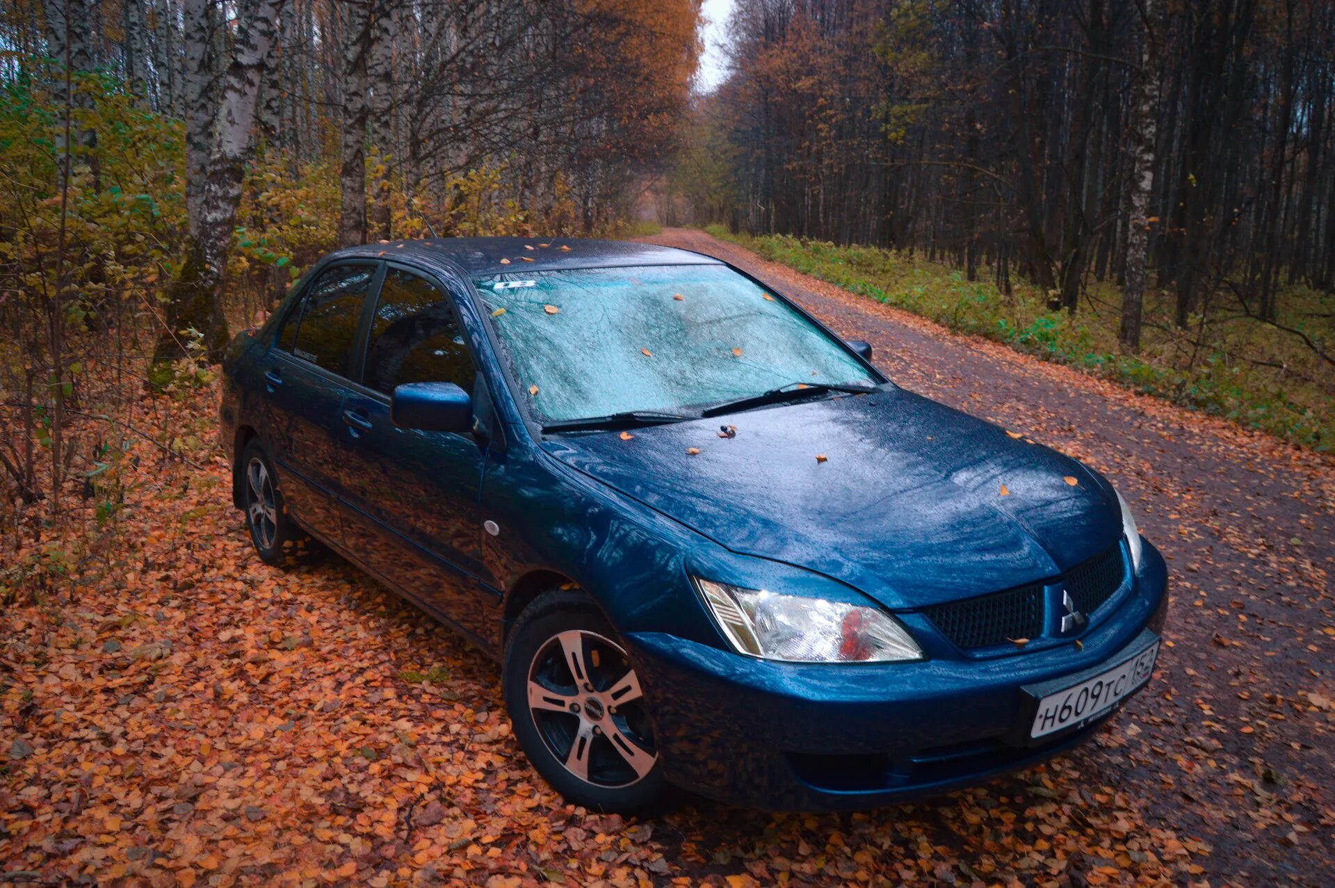 Mitsubishi lancer 9 кузов. Lancer 9 1.6. Митсубиси Лансер 9 поколения. Мицубиси Лансер 1.6 2006. Lancer 9 Сток.