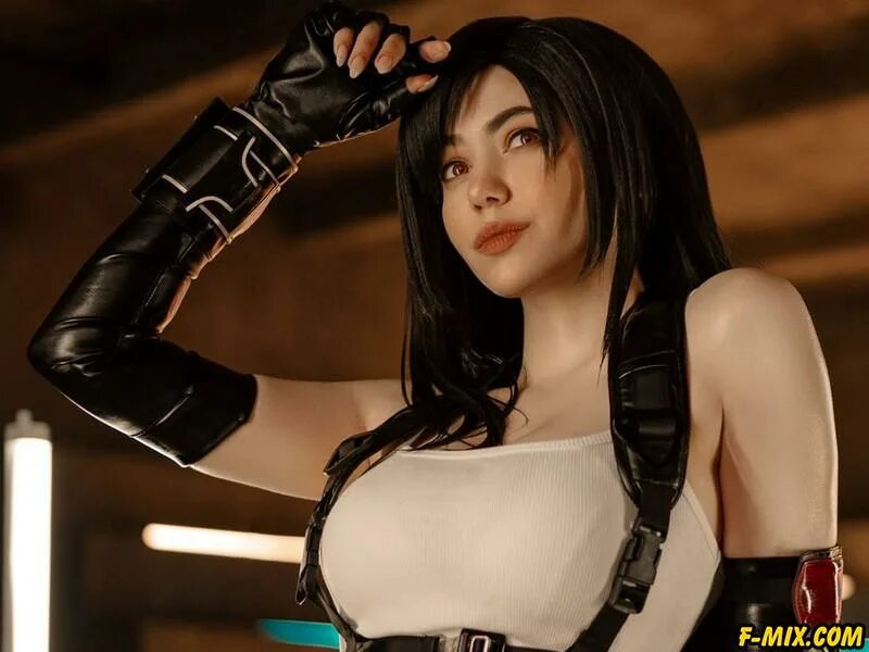 Tifa cosplay. Тифа Локхарт из Final Fantasy 7. Тифа Локхарт из Final Fantasy косплей. Helly Valentine тифа Локхарт 18. Тифа Локхарт косплей.