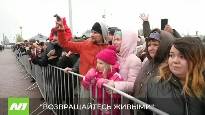 Отец обещал дочери. Мобилизация в Подольске. Мобилизация в Нижневартовске. Возвращайтесь живыми с Украины. Мобилизованные папа девочках.