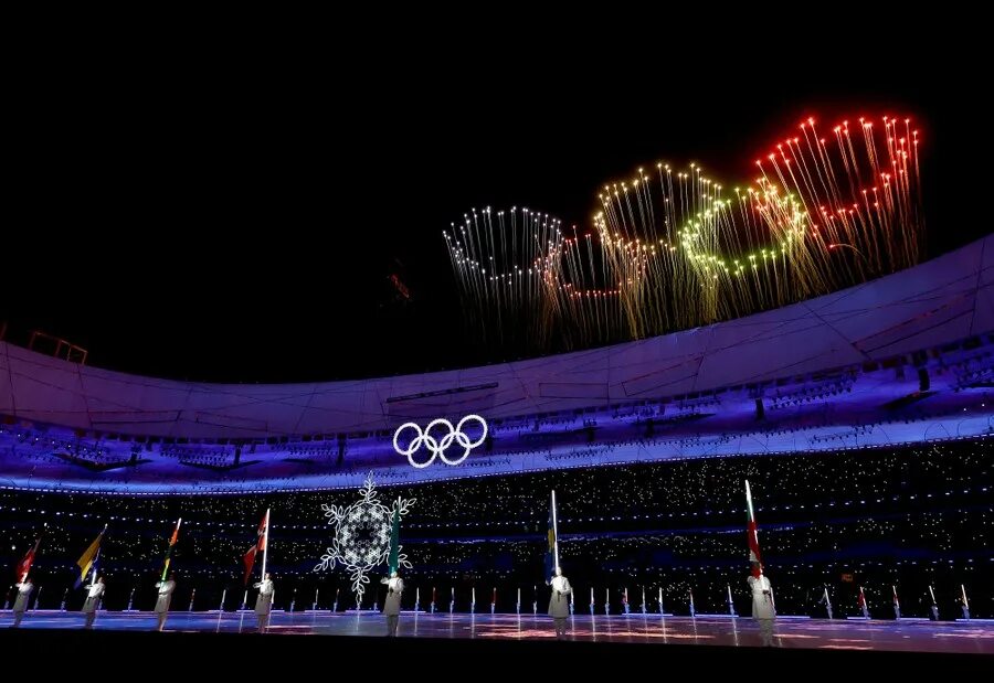 Зимние Олимпийские игры в Пекине 2022. Зимние Олимпийские игры 2022 закрытие. Закрытие Олимпийских игр в Сочи 2014. Игры в казани церемония открытия