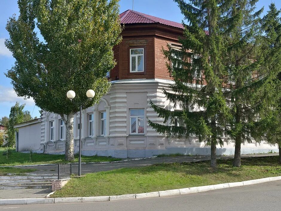 Алатырь работает. Кинотеатр арс алатырь. алатырь музей. алатырь полевая 20. алатырь чувашия оздоровительный центр.