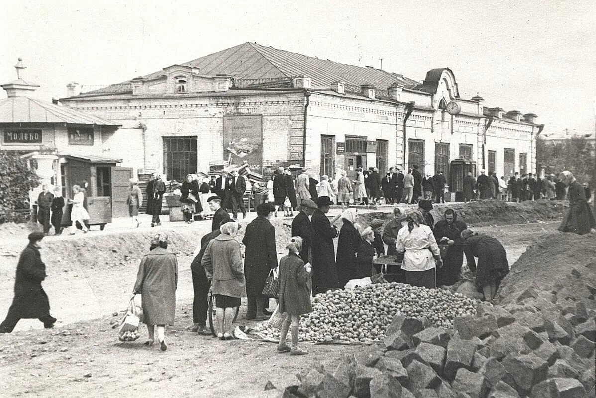 Сайт 21 век нижний тагил. Старый Нижний Тагил. Нижний Тагил 1950-е. Нижний Тагил в 1930 году. Нижний Тагил вокзал 19 века.