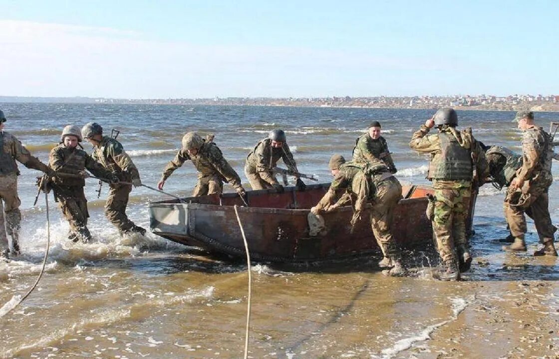 Нападение черное море. Спецназ ВМФ Украины. Спецназ морских пограничников. Пограничники в Азовском море. Спецназ на море.
