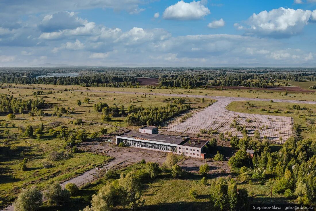 Заброшенный аэропорт в Бийске. Бийск ворота Алтая. Клявлино с высоты птичьего полета. Бийск с высоты. Бийск аэропорт новосибирск