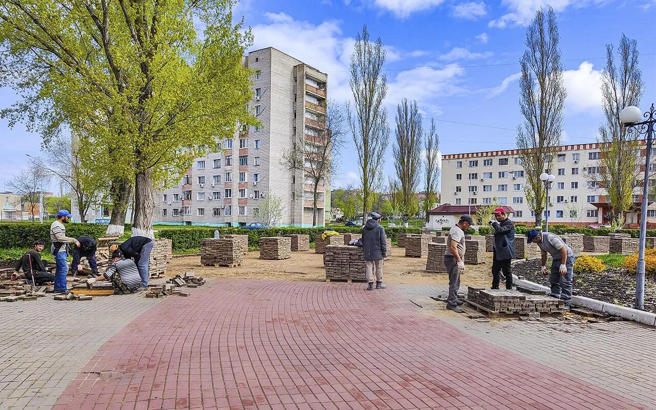 Нововоронеж набережная. Выпускной в колледже. Цзн нововоронежа. Центр занятости нововоронеж. Ццр аэс.