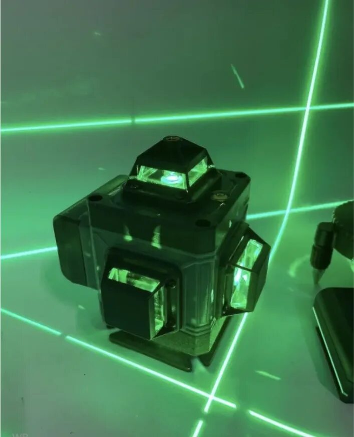 Фукуда лазерный уровень 4д зеленый. Лазерный нивелир макита 360. Лазерный уровень makita нивелир 4d. Makita skr200z нивелир. Лазерный уровень makita нивелир 4d.