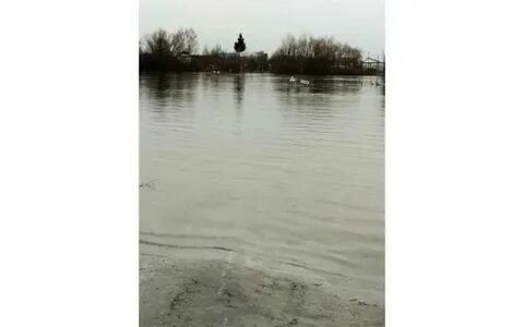 Во время разлива ширина