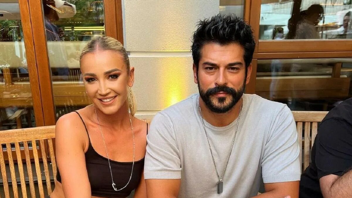 Pin de Erzsébet Bakó em BURAK ÖZCIVIT KÉPEK. *** Homens, Looks, Masculino