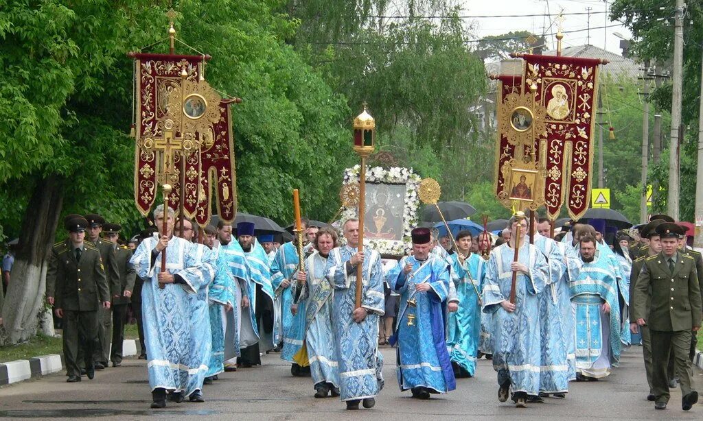 Сайт монастыря неупиваемая чаша. Серпухов храм Неупиваемая чаша. Серпухов Неупиваемая чаша Высоцкий монастырь. Икона Неупиваемая чаша в Серпухове.