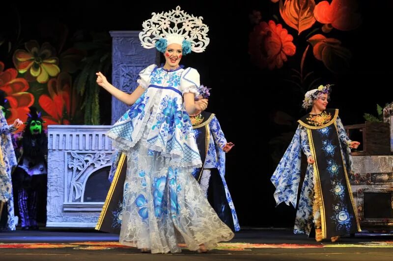 летучий корабль театр театр. спектакль летучий корабль пермь театр театр. спектакль летучий корабль уфа. летучий корабль ижевск театр оперы и балета. театр оперы и балета летучий корабль.