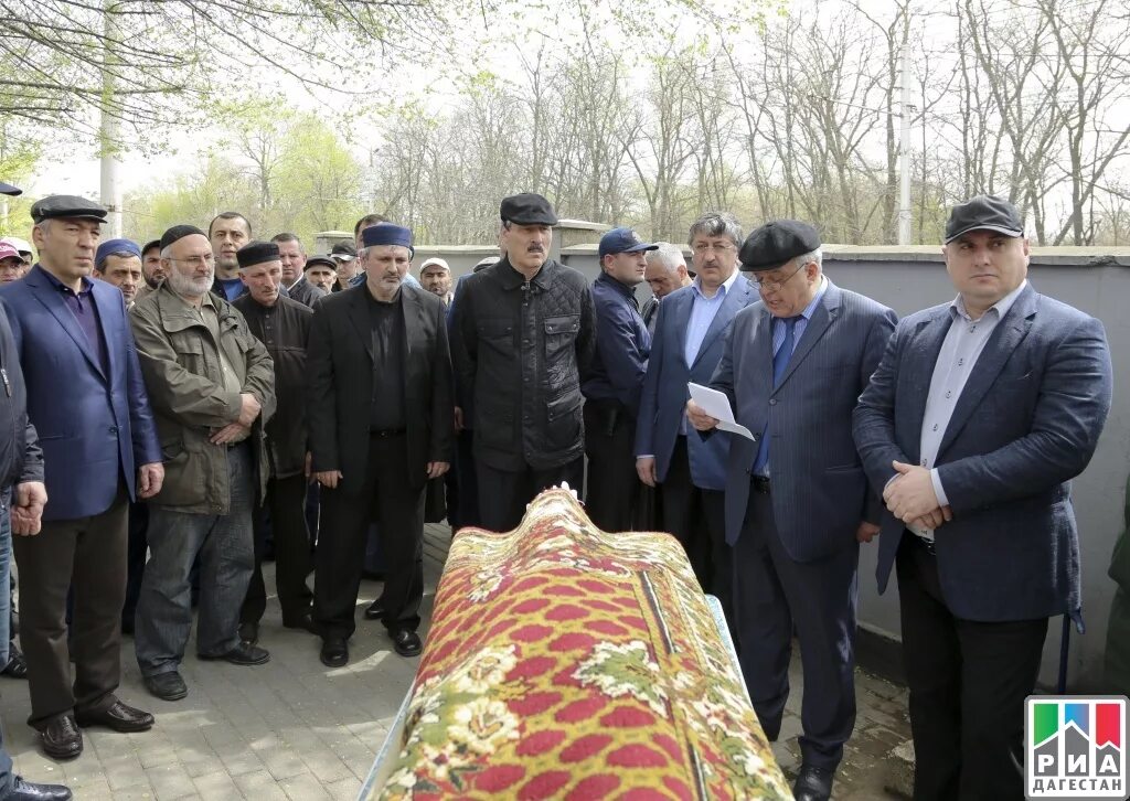 Когда дагестан стал россией. Магомед усманович гамзатов. джемикент дагестан. магомед усманович гамзатов ордена.