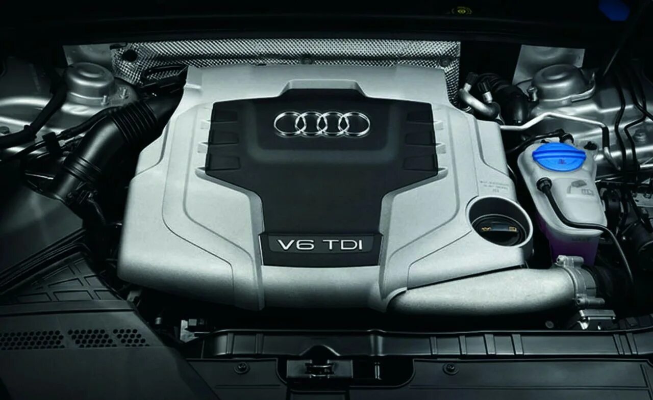 Ауди q5 какой двигатель. Audi a5 двигатель. ауди а5 двс. audi v6. ауди а5 спортбэк двигатель.