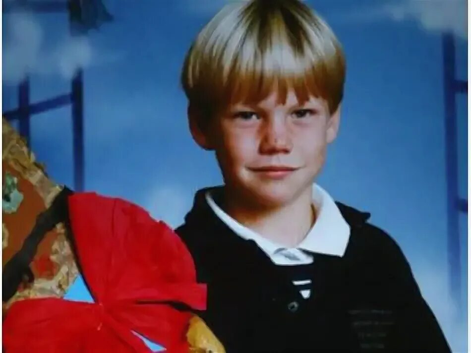Boy germany. Футболисты в детстве. Boy germany. Boy germany. Юноша модель.