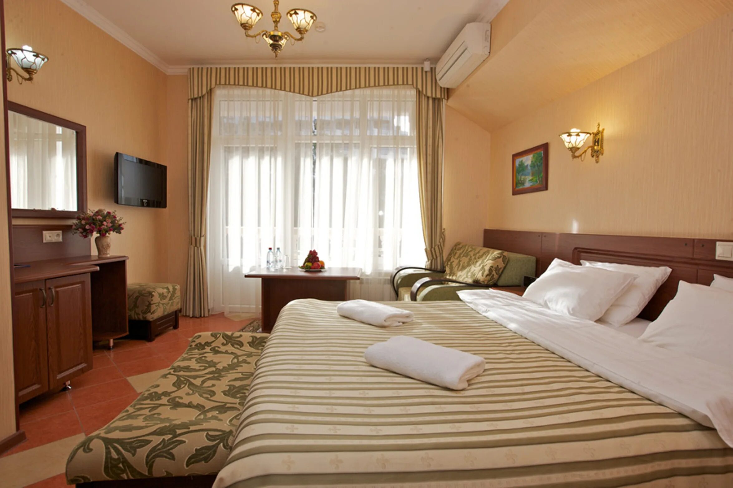 Отели 3 звезды в сочи. Wind rose hotel spa 4 сочи.